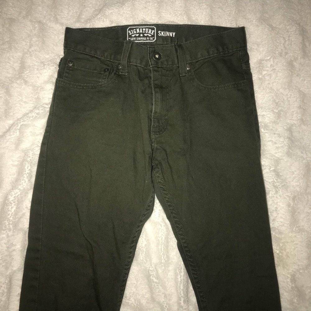 green skinny jeans